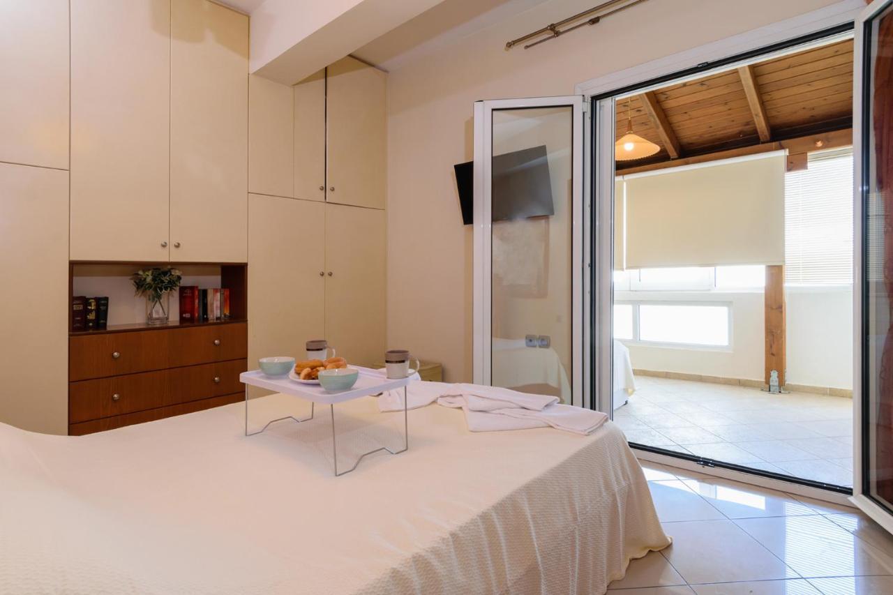Central Penthouse In Quiet Neighborhood Near Sandy Beach Ханья Экстерьер фото