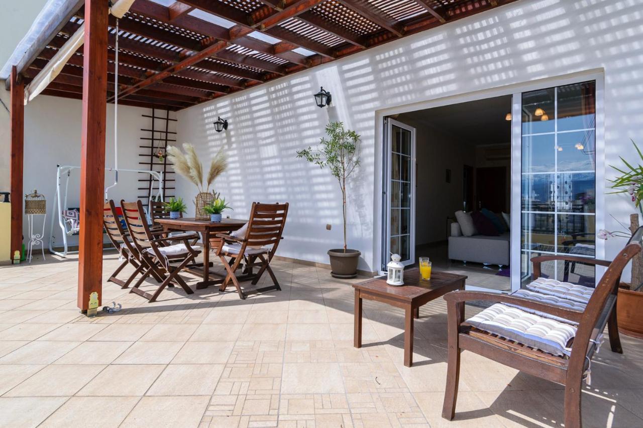 Central Penthouse In Quiet Neighborhood Near Sandy Beach Ханья Экстерьер фото